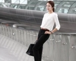 Áo sơ mi nữ và quần tây, bộ đôi hoàn hảo trong bất kỳ hoàn cảnh nào Áo sơ mi nữ và quần tây, bộ đôi hoàn hảo trong bất kỳ hoàn cảnh nào